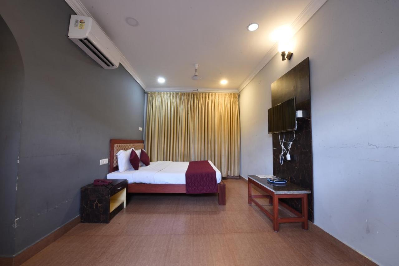 King Park Pondicherry Exterior photo
